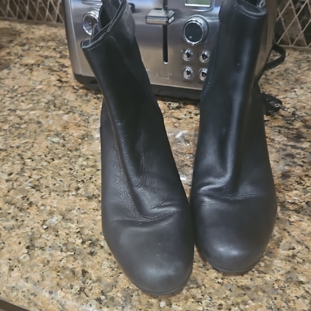 Women's Ankle Boots. Size 9.5